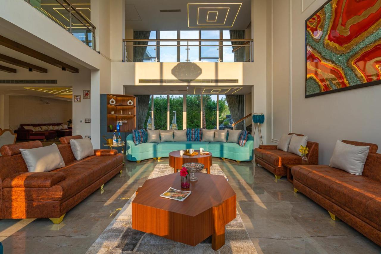 Stayvista At Serenity Farms With Pool, Lawn, Bonfire & Bbq Sohna Luaran gambar